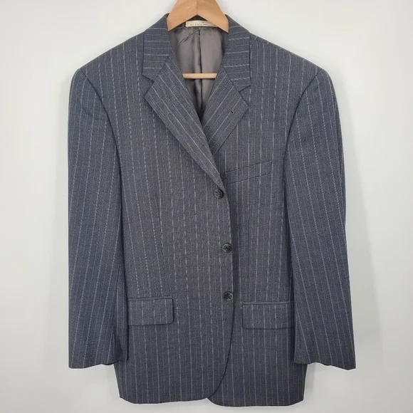 Joseph Abboud Gray with Lavender Stripe Suit 40S 36x30‎